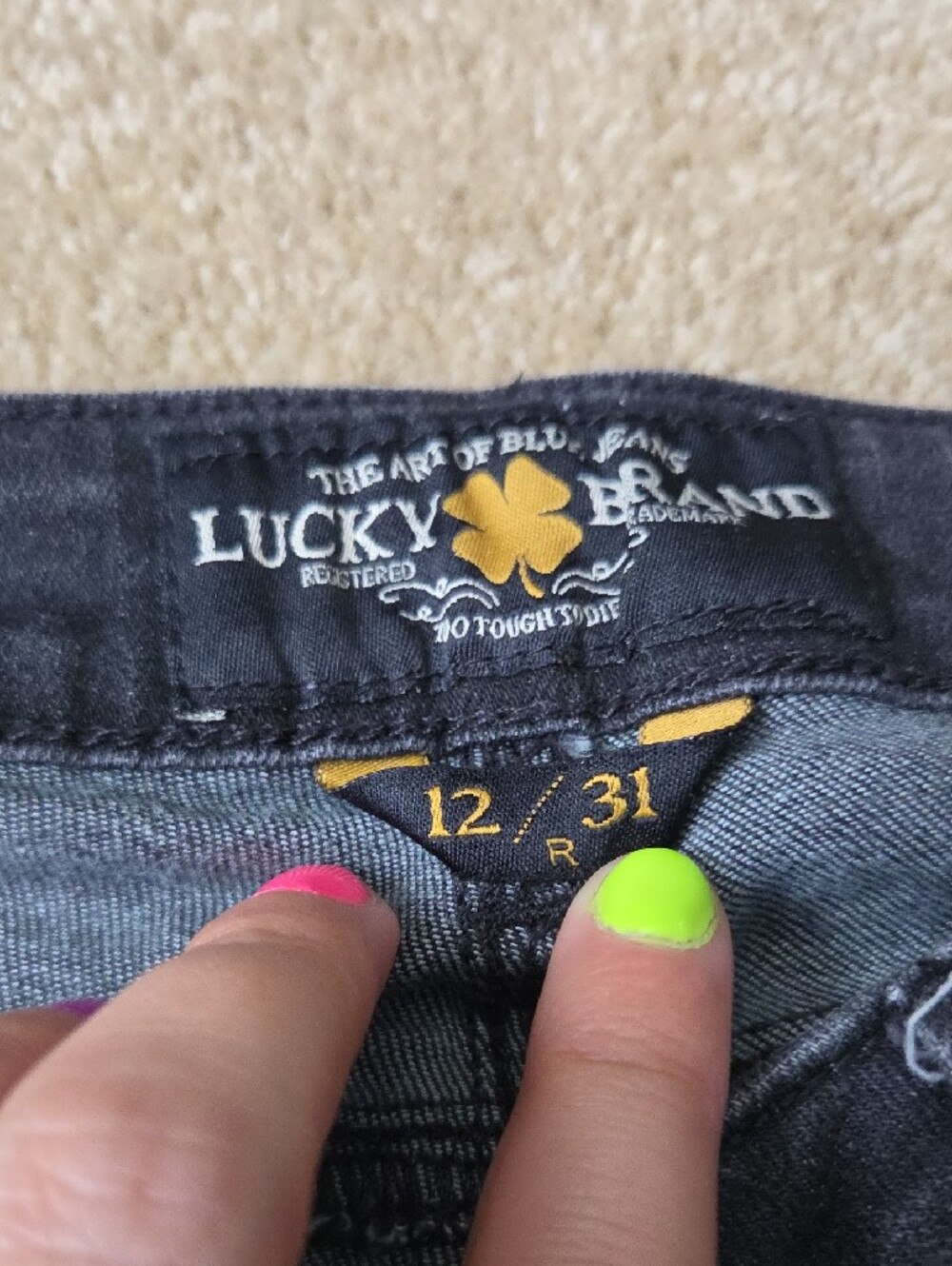 Lucky Brand Women's Black Straight Leg Jeans with Knee Rips - Picture 4 of 9